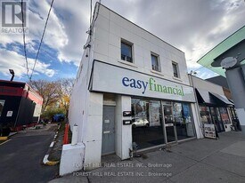 739 The Queensway in Toronto, ON - Building Photo