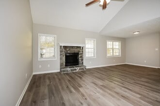 530 Allens Landing Ct in Lawrenceville, GA - Building Photo - Building Photo