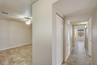 5301 Marcillus Ave in El Paso, TX - Building Photo - Building Photo