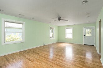 808 Kent St in Durham, NC - Building Photo - Building Photo