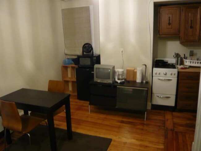 435 Hanover St in Boston, MA - Building Photo - Building Photo