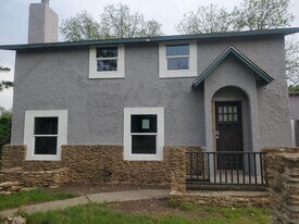 410 Bridge St in Gatesville, TX - Building Photo