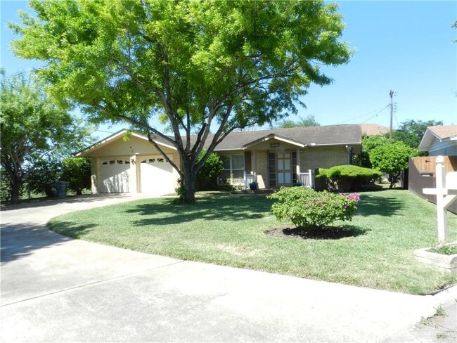 property at 1123 W Samano St