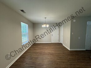 5130 Grays Ridge Dr in Charlotte, NC - Building Photo - Building Photo