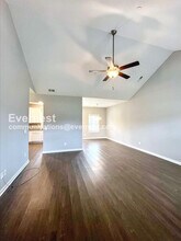 1112 Prospect Ct in Columbia, TN - Building Photo - Building Photo