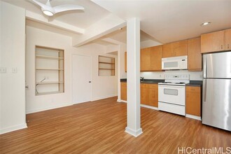 1609 Iwi Way in Honolulu, HI - Building Photo - Building Photo