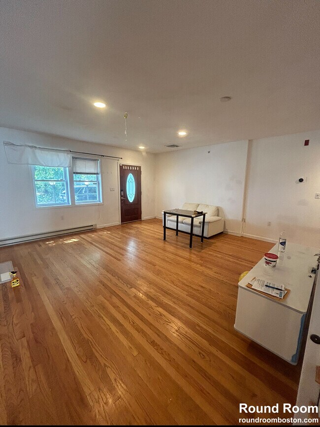 30 Cameron St in Brookline, MA - Building Photo - Building Photo