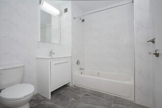 321 E 3rd St in New York, NY - Building Photo - Building Photo