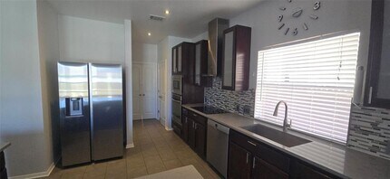 420 Valona Loop in Round Rock, TX - Building Photo - Building Photo