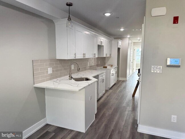 2240 N 2nd St in Philadelphia, PA - Building Photo - Building Photo