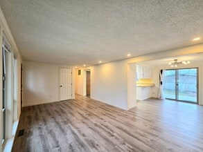 1312 Springwater Ave in Wenatchee, WA - Building Photo - Building Photo