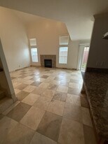 245-251 H St in Chula Vista, CA - Building Photo