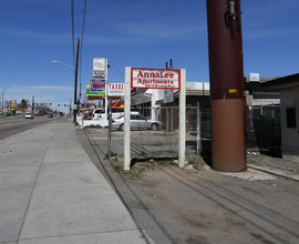 1190 S Sheridan Blvd in Denver, CO - Building Photo - Building Photo