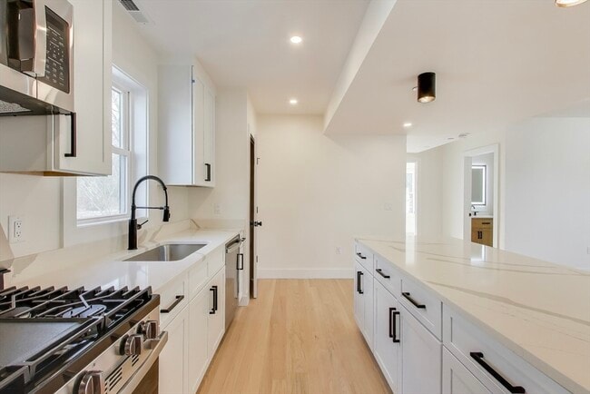 2195 Dorchester Ave in Boston, MA - Building Photo - Building Photo