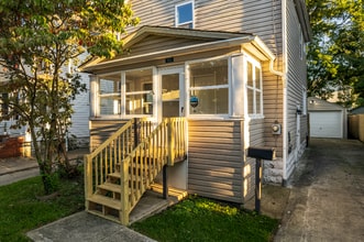 312 Upland Ave in Akron, OH - Building Photo - Building Photo