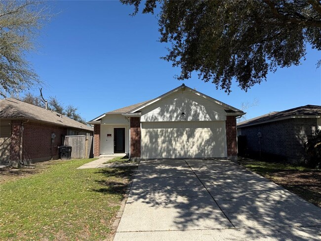 property at 5122 Breckenridge Dr