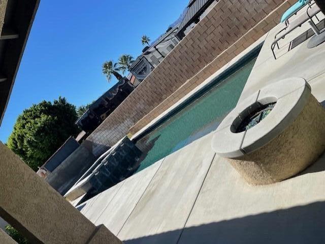 31675 Victor Rd in Cathedral City, CA - Foto de edificio - Building Photo