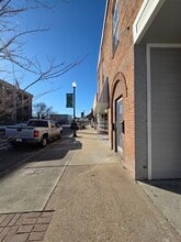 131 N Jefferson St in Perry, FL - Building Photo - Building Photo