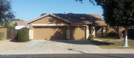 1186 E Erie St in Gilbert, AZ - Building Photo - Building Photo