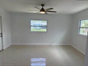 640 W 34th St in West Palm Beach, FL - Building Photo - Building Photo