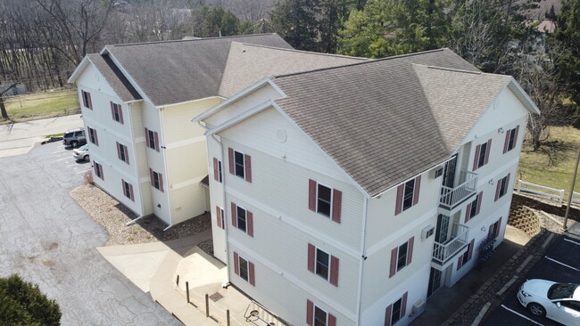 Pioneer Court Apartments