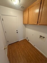 3452 Crescent Meadow Dr in Bakersfield, CA - Building Photo - Building Photo