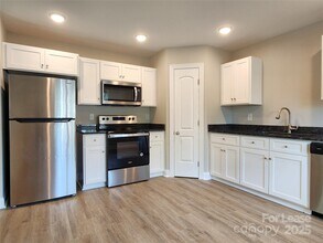 230 Dan St in Salisbury, NC - Building Photo - Building Photo