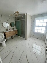 2459 Dewey St in Hollywood, FL - Building Photo - Building Photo