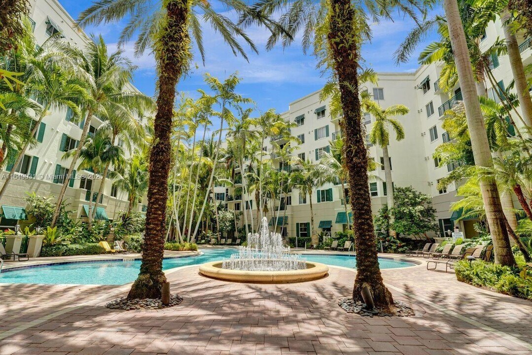 510 NW 84th Ave in Plantation, FL - Building Photo
