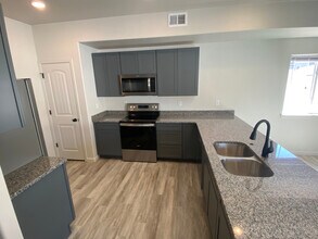 1506 Alyssaelaine Dr in Cheyenne, WY - Building Photo - Building Photo