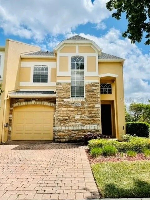15814 Woodland Spring Ct in Orlando, FL - Building Photo