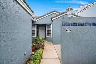 8354 Waterford Ave in Tamarac, FL - Building Photo - Building Photo