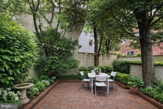 790 S Front St in Philadelphia, PA - Foto de edificio - Building Photo