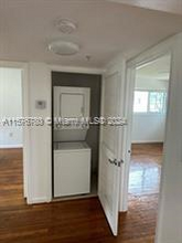 8226 Crespi Blvd, Unit 2 in Miami Beach, FL - Building Photo - Building Photo