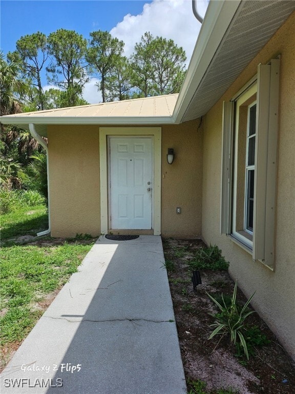 property at 825 Weber Blvd S