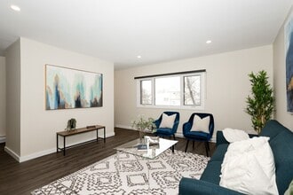 Adsum Gardens in Winnipeg, MB - Building Photo - Building Photo
