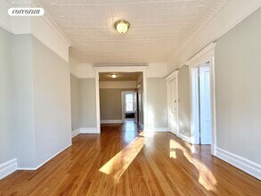 427 73rd St in Brooklyn, NY - Foto de edificio - Building Photo