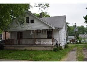 property at 1704 N Gulick Ave
