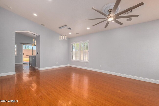13022 N 130th Ln in El Mirage, AZ - Building Photo - Building Photo