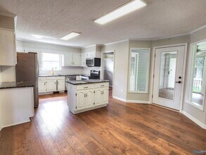 1815 Shellbrook Dr NW in Huntsville, AL - Building Photo - Building Photo