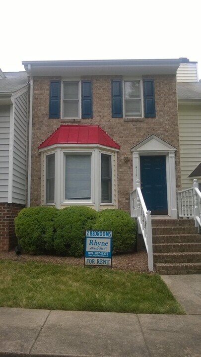4119 Kaplan Dr in Raleigh, NC - Building Photo