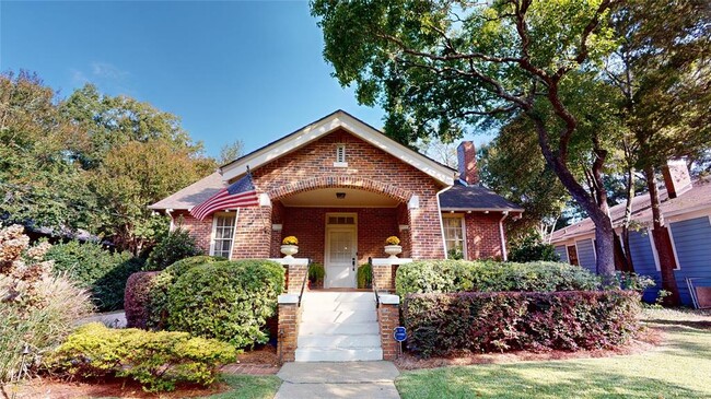 345 Cloverdale Rd in Montgomery, AL - Foto de edificio - Building Photo