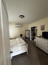 1015 Laughlin St in The Dalles, OR - Building Photo - Building Photo