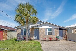 6325 Pridgen St in Panama City, FL - Building Photo