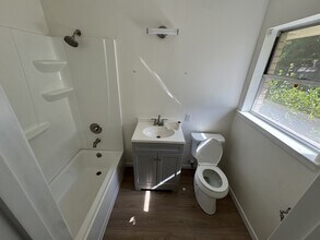 6001 Wonder Dr in Fort Worth, TX - Building Photo - Building Photo