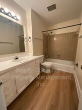 3202 Regents Park Ln in Greensboro, NC - Building Photo - Building Photo