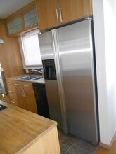 4160 W 163rd St in Lawndale, CA - Building Photo - Building Photo