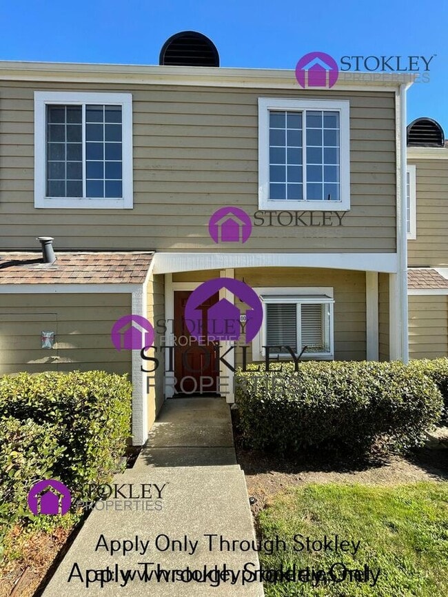 property at 5003 Hiller Ln