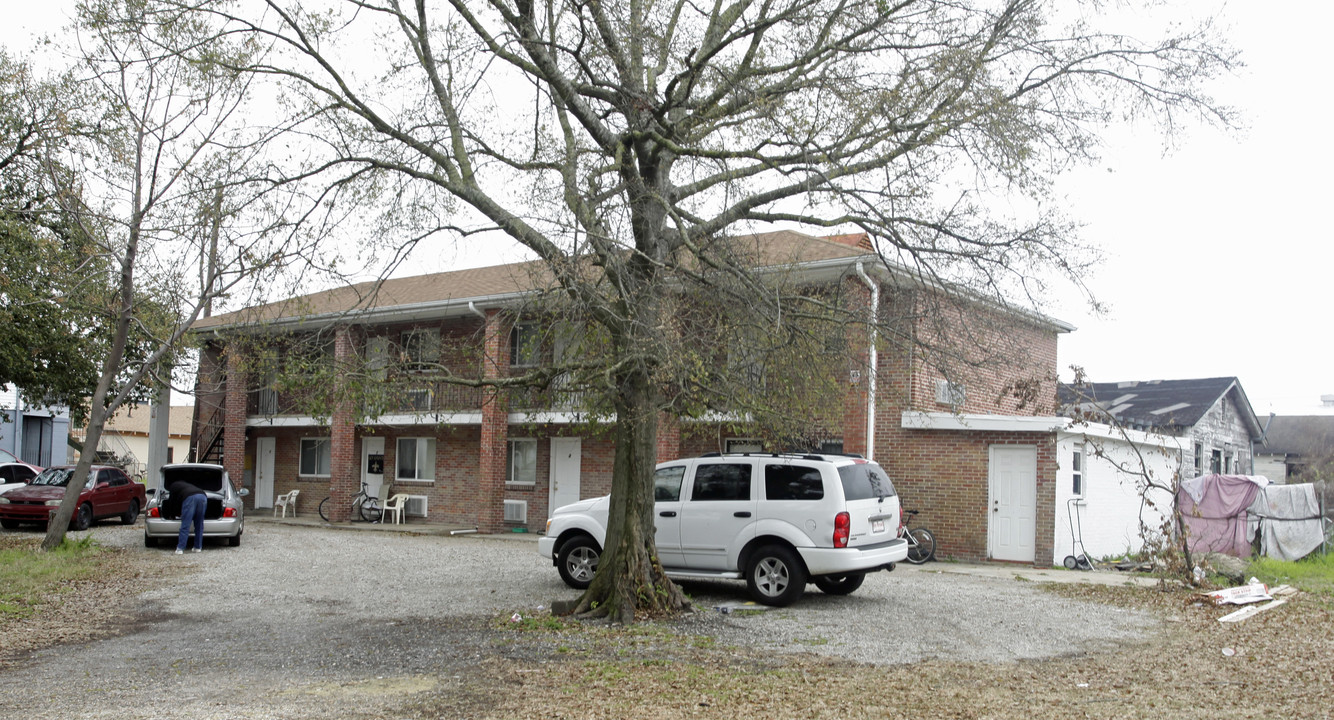 4334 Clio St in New Orleans, LA - Foto de edificio