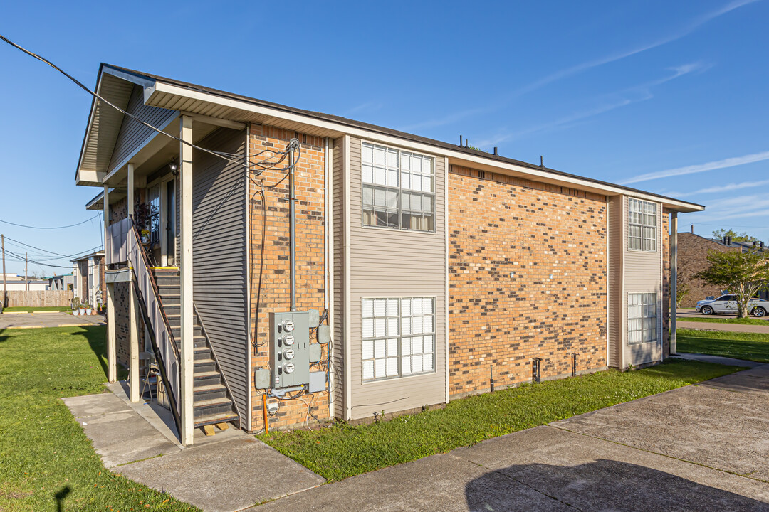 Landry Apartments in Gonzales, LA - Building Photo